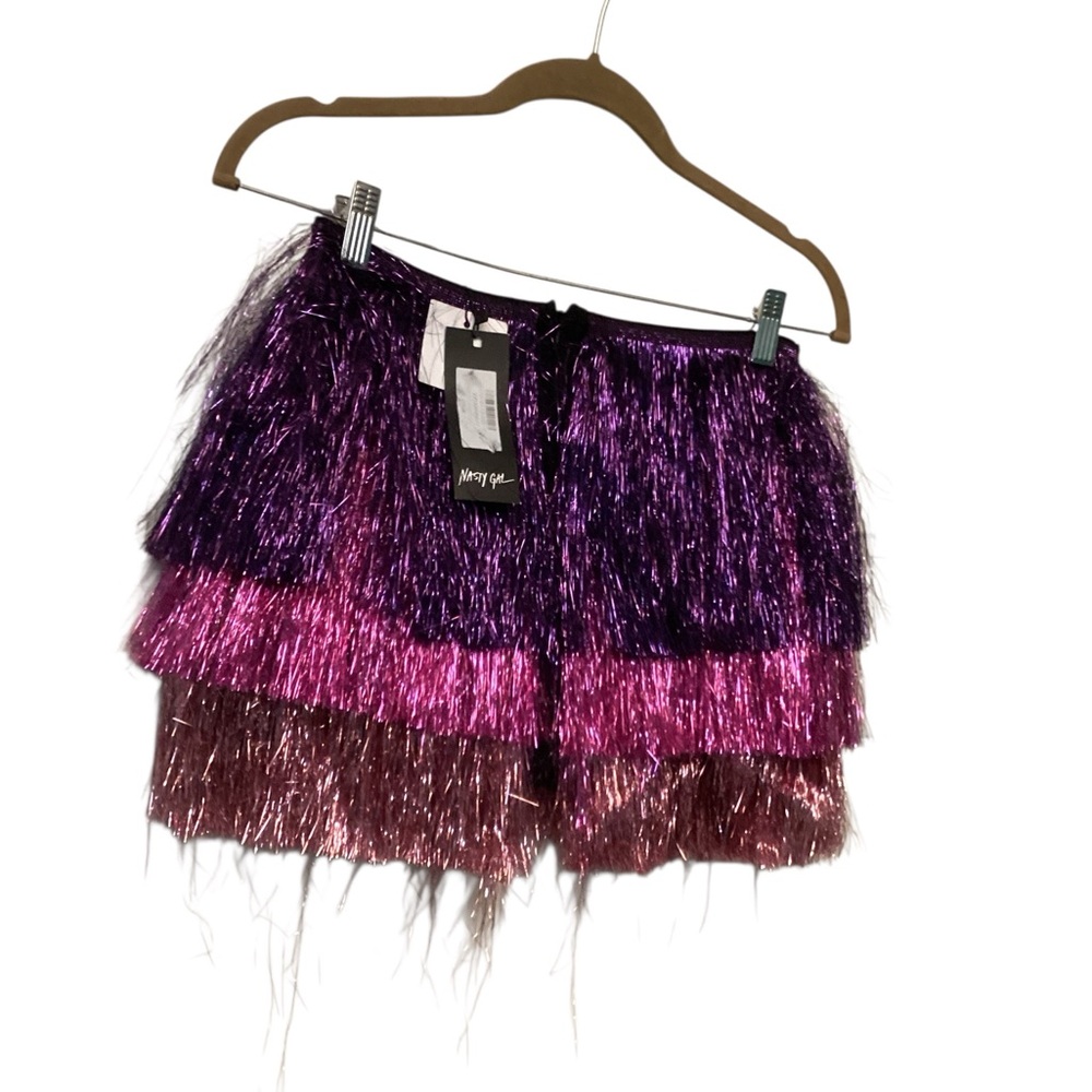 💥PRICE DROP💥 Party Crasher Fringe Tinsel Skirt Shorts - Picture 3 of 5